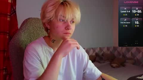 esajukyy online show from February 2025 06:16:01 PM