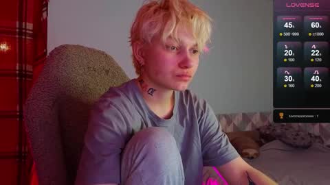 esajukyy online show from February 2025 01:47:02 PM