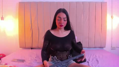 Scarlett online show from April 2026 07:07:01 PM