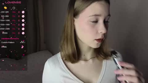 esdeevicky online show from January 2026 02:22:02 PM