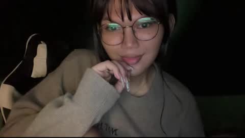 Chelliane online show from December 2025 01:48:02 AM