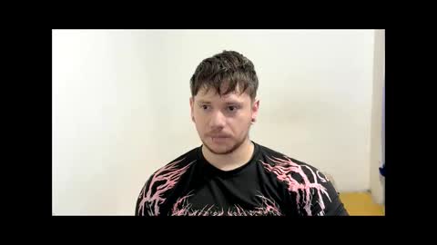 eskol212 online show from March 2026 02:43:01 PM