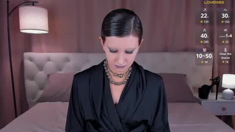 esme_fox online show from May 2026 05:42:04 PM