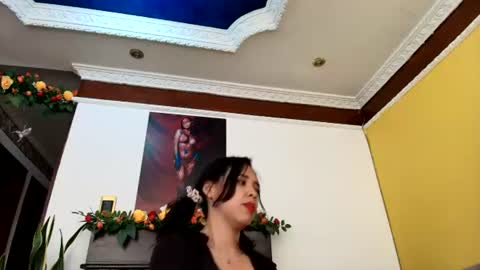 Esmeralda  online show from July 2026 04:09:02 PM