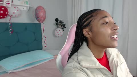 Snapshot of esmeralda_bk chatting on January 2025 03:04:01 PM esmeralda_bk online show from January 2025 03:04:01 PM