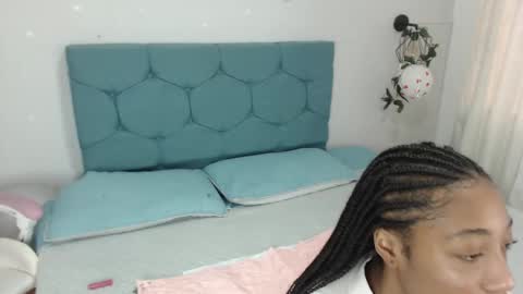 Snapshot of esmeralda_bk chatting on February 2025 03:08:02 PM esmeralda_bk online show from February 2025 03:08:02 PM