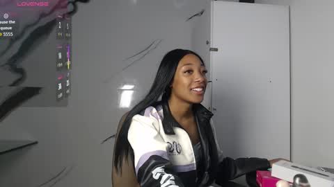 Snapshot of esmeralda_bk chatting on October 2025 11:01:02 PM esmeralda_bk online show from October 2025 11:01:02 PM