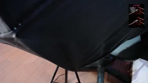 Snapshot of esmeralda_pym chatting on February 2026 12:26:01 PM Esmeralda online show from February 2026 12:26:01 PM