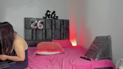 Perla online show from March 2026 05:44:01 AM