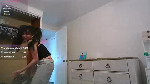 Snapshot of esoterickitten777 chatting on March 2026 05:24:01 PM axe online show from March 2026 05:24:01 PM