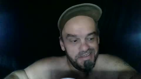 Essensual Elf online show from October 2025 09:59:02 PM