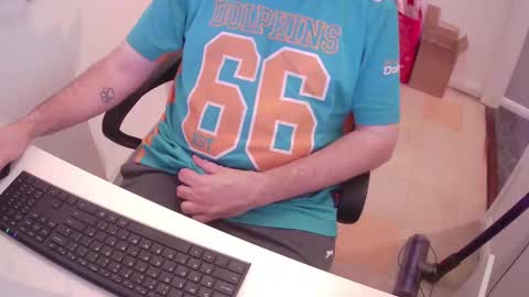 Snapshot of essex_wild chatting on December 2024 08:42:01 PM Morph online show from December 2024 08:42:01 PM