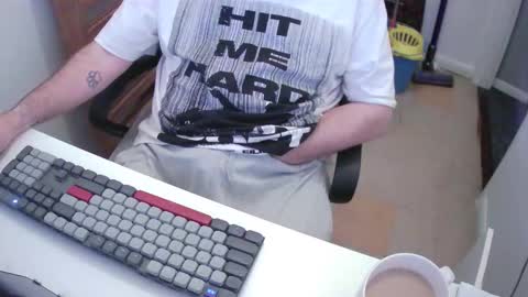 Morph online show from November 2025 08:22:01 PM