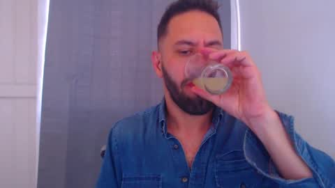 esteban online show from January 2025 06:28:01 PM