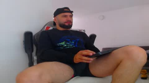 esteban online show from September 2025 02:21:01 PM