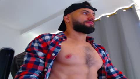 esteban online show from October 2025 02:59:02 PM