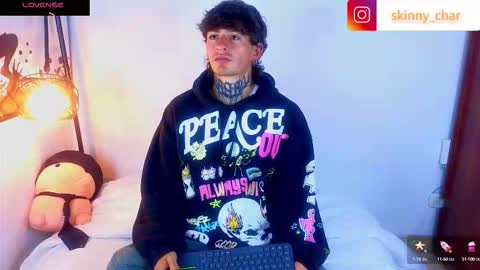 Esteban independent model online show from September 2025 09:24:01 AM