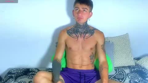 Esteban independent model online show from June 2026 11:42:01 PM