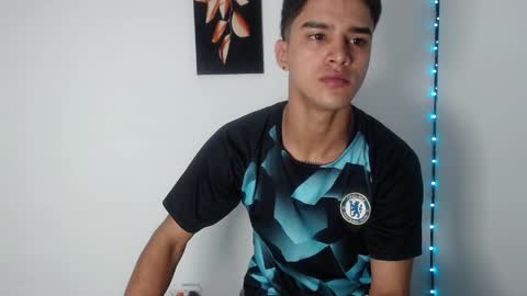 Snapshot of estebanjm22 chatting on March 2026 10:59:02 AM Esteban online show from March 2026 10:59:02 AM