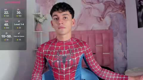 Esteban online show from December 2025 07:10:01 PM