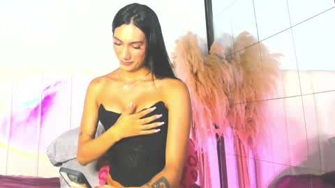 Estefa G online show from April 2026 03:28:02 AM