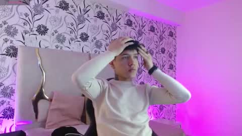 estefan_tay online show from March 2026 02:39:02 AM