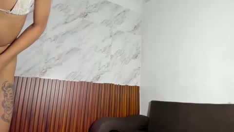 estefani robles online show from May 2026 10:08:02 PM