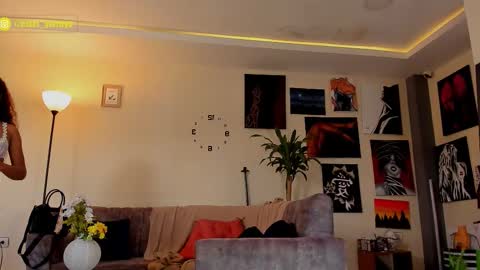 Snapshot of estefy_arroyo1 chatting on February 2026 05:18:01 PM estefy_arroyo1 online show from February 2026 05:18:01 PM