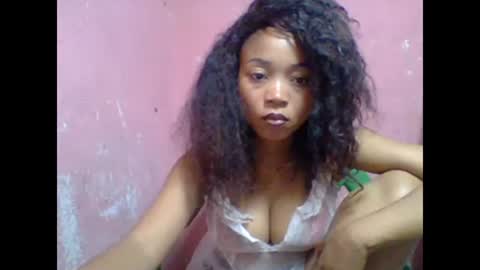 estelah20 online show from November 2025 06:12:01 AM