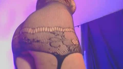 estelamaris online show from April 2026 12:48:01 AM