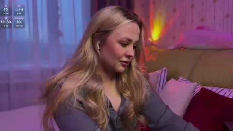 Snapshot of estella_elwood chatting on March 2026 12:52:02 AM Estella online show from March 2026 12:52:02 AM