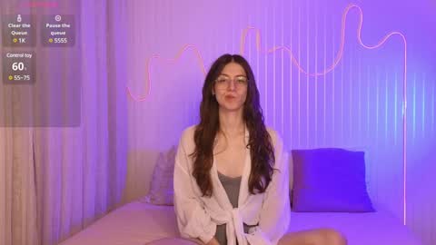 Snapshot of ester_hill chatting on December 2024 09:39:01 PM Ester online show from December 2024 09:39:01 PM