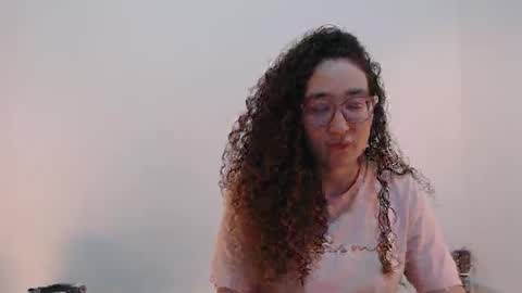 Snapshot of esteralcantara chatting on February 2026 09:21:01 PM esteralcantara online show from February 2026 09:21:01 PM