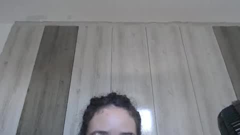 Snapshot of esteralcantara chatting on April 2026 02:17:02 PM esteralcantara online show from April 2026 02:17:02 PM