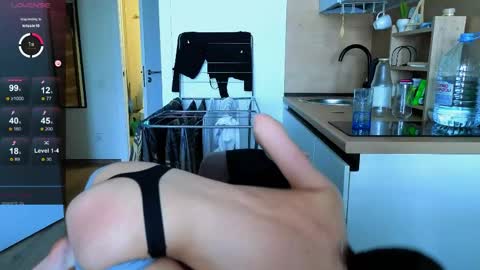 Ester online show from June 2026 10:38:01 AM
