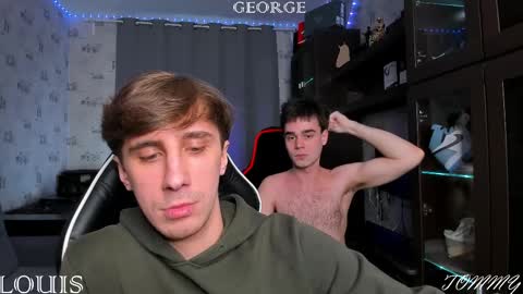 Snapshot of esthetics_boys chatting on March 2025 10:26:02 AM LOUIS online show from March 2025 10:26:02 AM