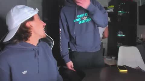 LOUIS online show from November 2025 07:25:02 PM