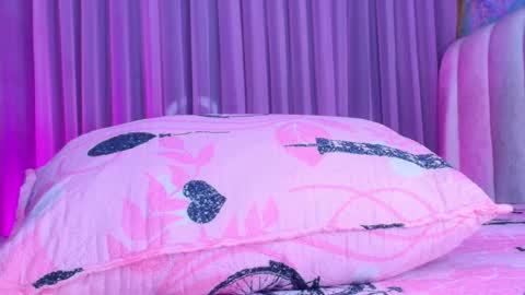 Estrella online show from April 2026 11:53:02 AM