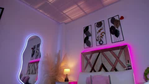 Snapshot of estrellavega_ chatting on March 2026 01:28:01 PM Estrella online show from March 2026 01:28:01 PM