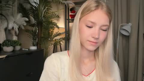Natalie online show from July 2026 06:09:01 AM