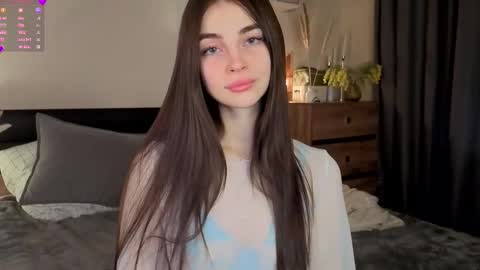 Mary online show from November 2025 08:01:02 AM