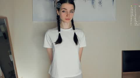 Mary online show from April 2026 07:46:01 AM