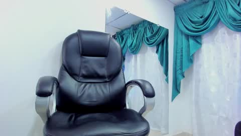 Ethan online show from December 2024 08:38:02 PM