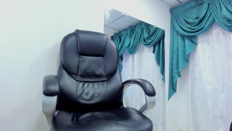 Ethan online show from December 2024 11:40:02 PM