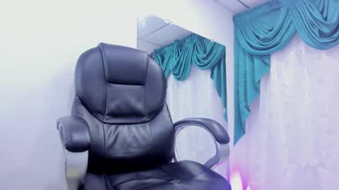 Ethan online show from December 2024 01:36:02 AM