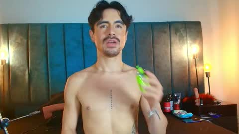 Snapshot of ethan_briggs chatting on March 2026 04:23:01 AM ethan online show from March 2026 04:23:01 AM