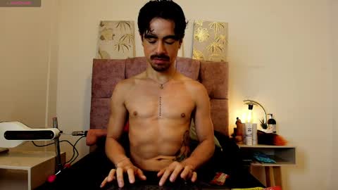 Snapshot of ethan_briggs chatting on April 2026 09:03:02 AM ethan online show from April 2026 09:03:02 AM