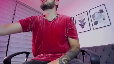 ethan_greacee online show from February 2026 12:12:01 PM