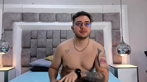 ethan_greys online show from November 2025 04:21:01 AM