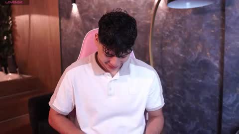 ethan_occonor online show from November 2025 12:37:02 PM